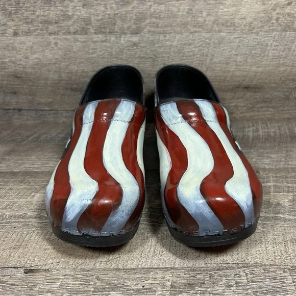 Sanita Hand Painted Clogs Patriotic Stars Stripes Flag Womens 41 EU/9.5-10 US - Picture 4 of 11